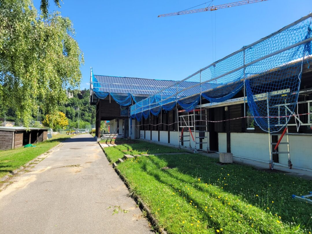 52 % d’économie d’énergie et 60 % d’émissions de CO₂ en moins pour le complexe sportif de Profondeville<